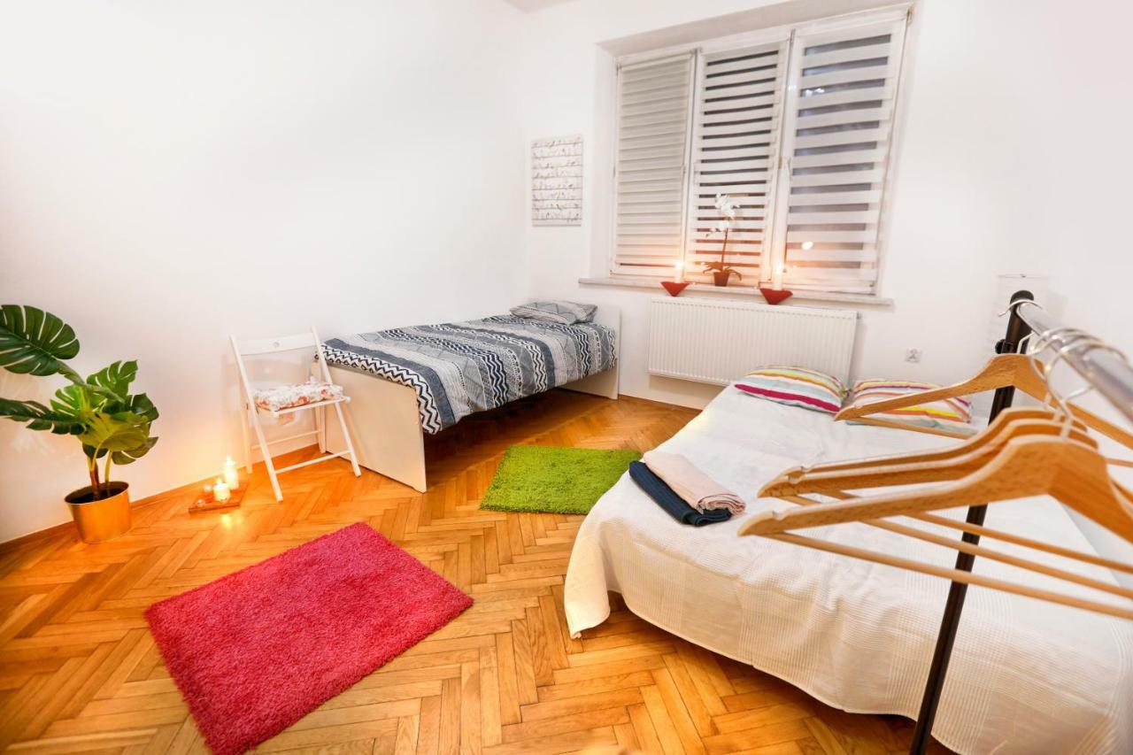 Big&Bright- Golden Apartments- Old Town Krakow Exterior photo